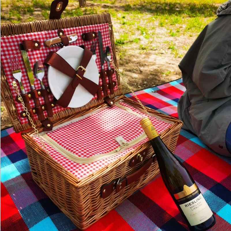 Family outing picnic basket, o - Food Storage Boxes のレビューと価格