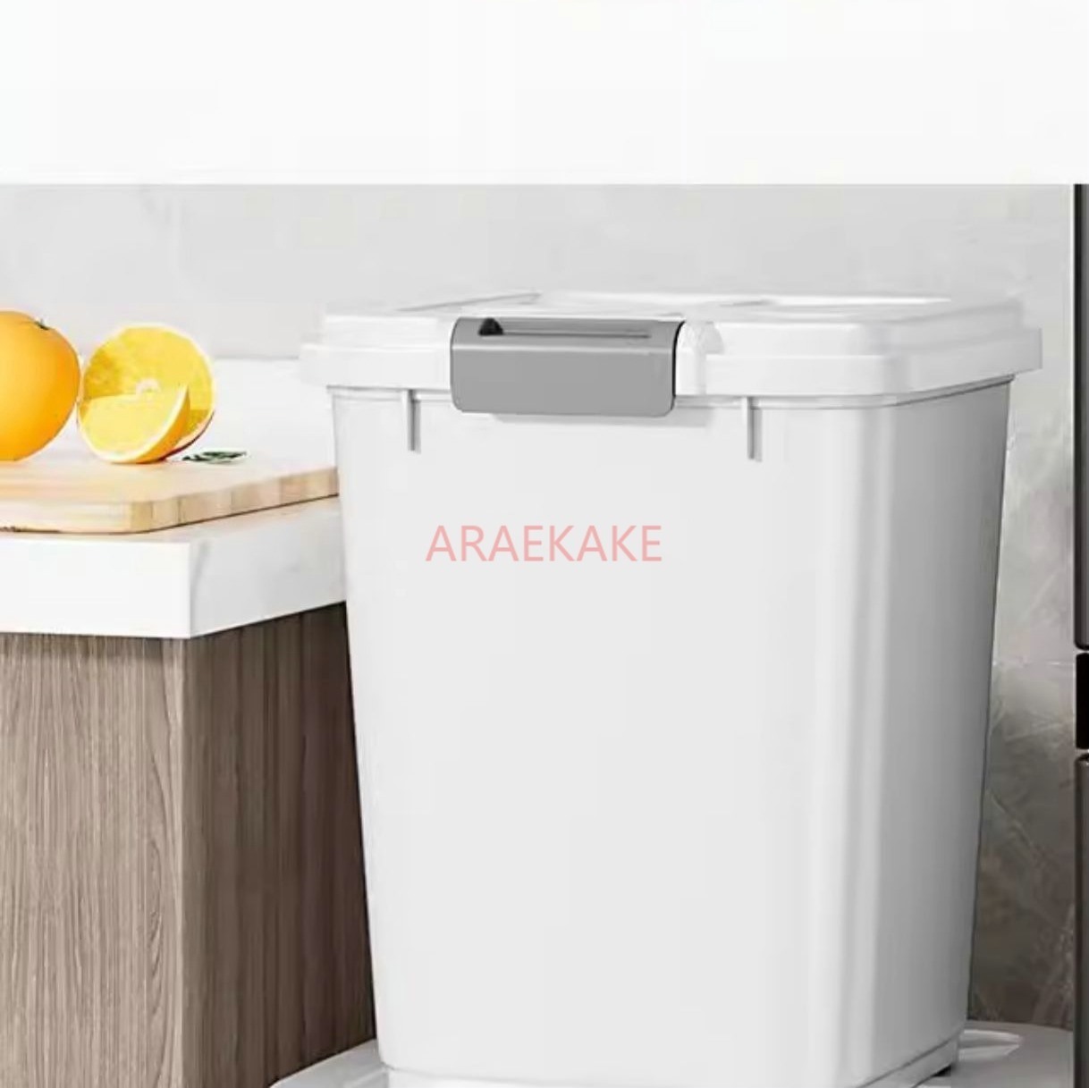 Dog food sealed bucket weighin - Food Storage On Wheels のレビューと価格