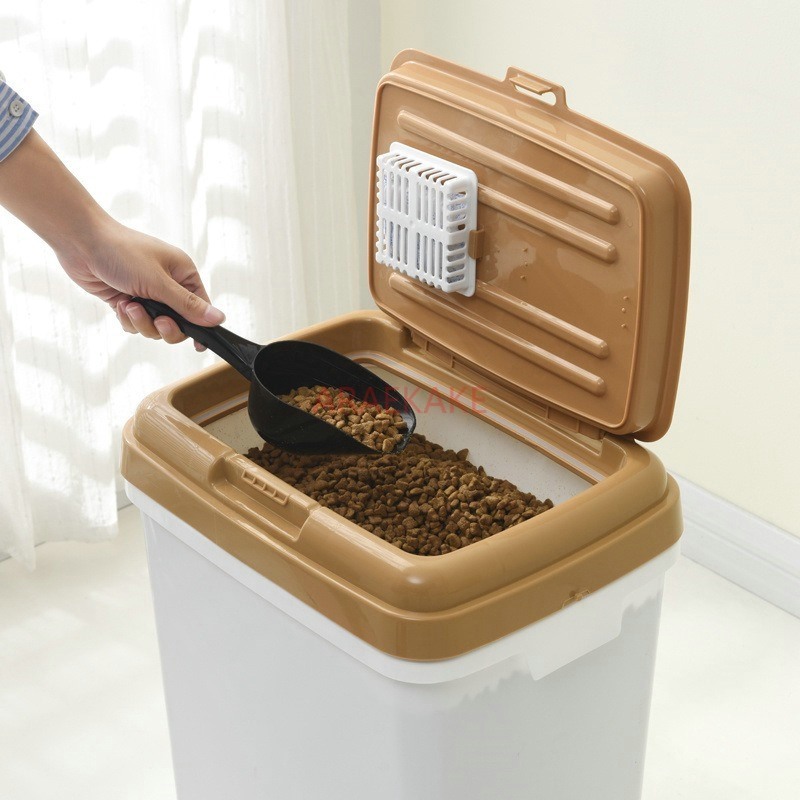 Pet grain storage bucket, vacu - Food Storage On Wheels のレビューと価格