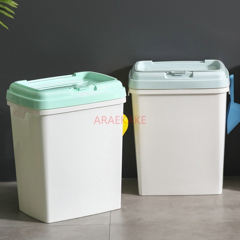Pet grain storage bucket, vacu - Food Storage On Wheels のレビューと価格